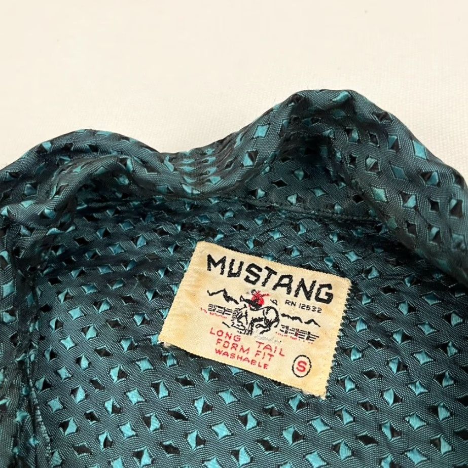 Vintage VINTAGE Mustang Shirt Womens Small Long Tail Green Pearl Snap Western Cowgirl 80s Size S / US 4 / IT 40 - 2 Thumbnail