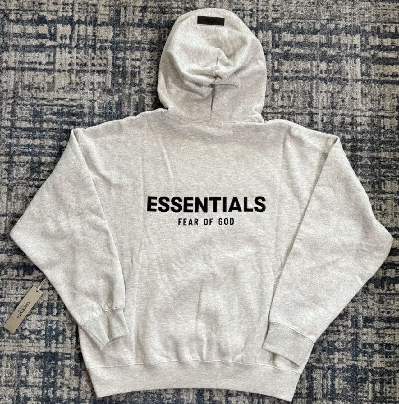 Fear of God hot Essentials Hoodie Light Oatmeal Size Medium M 100% Authentic