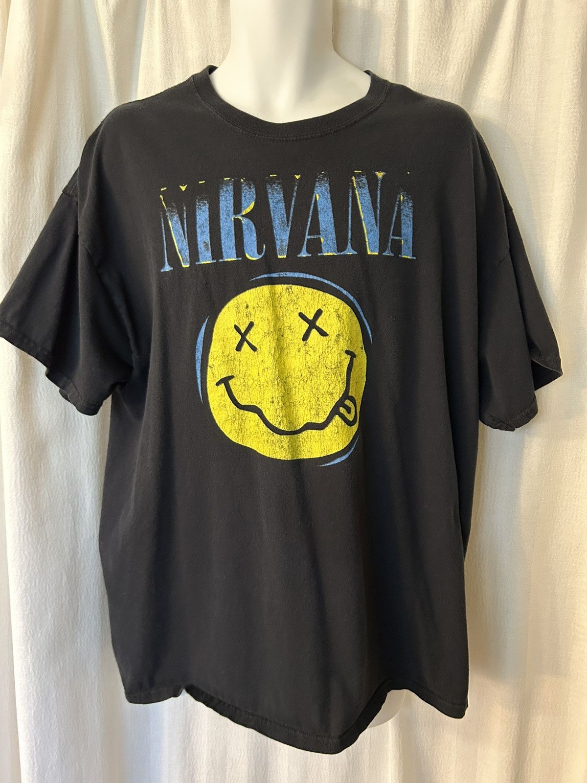 Nirvana Tee: nirvana grunge smiley face shirt 2xl Size US XXL / EU 58 / 5 - 1 Thumbnail