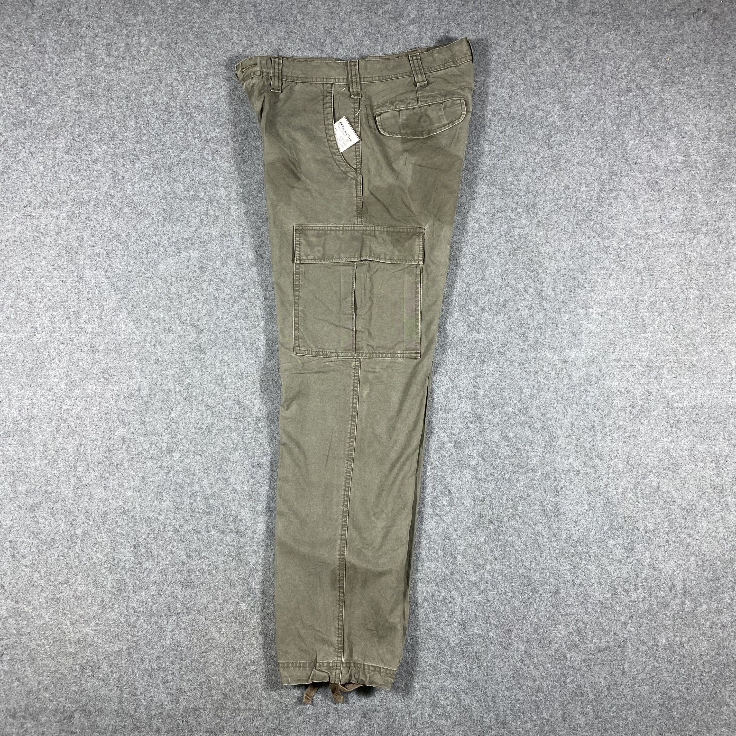 Japanese Brand Japanese Brand Uniqlo Multipocket Tactical Cargo Pants Size US 30 / EU 46 - 11 Thumbnail