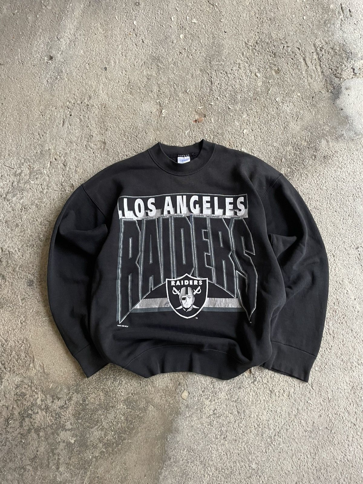 NFL 90s Los Angeles Raiders NFL sweatshirt Size US L / EU 52-54 / 3 - 6 Thumbnail
