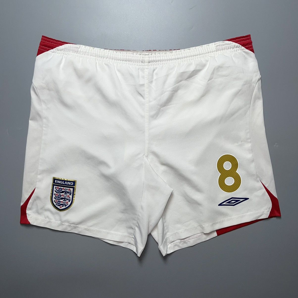 Umbro ENGLAND UMBRO 2006 WORLD CUP FOOTBALL AWAY SHORTS #8 LAMPARD Size US 34 / EU 50 - 1 Thumbnail