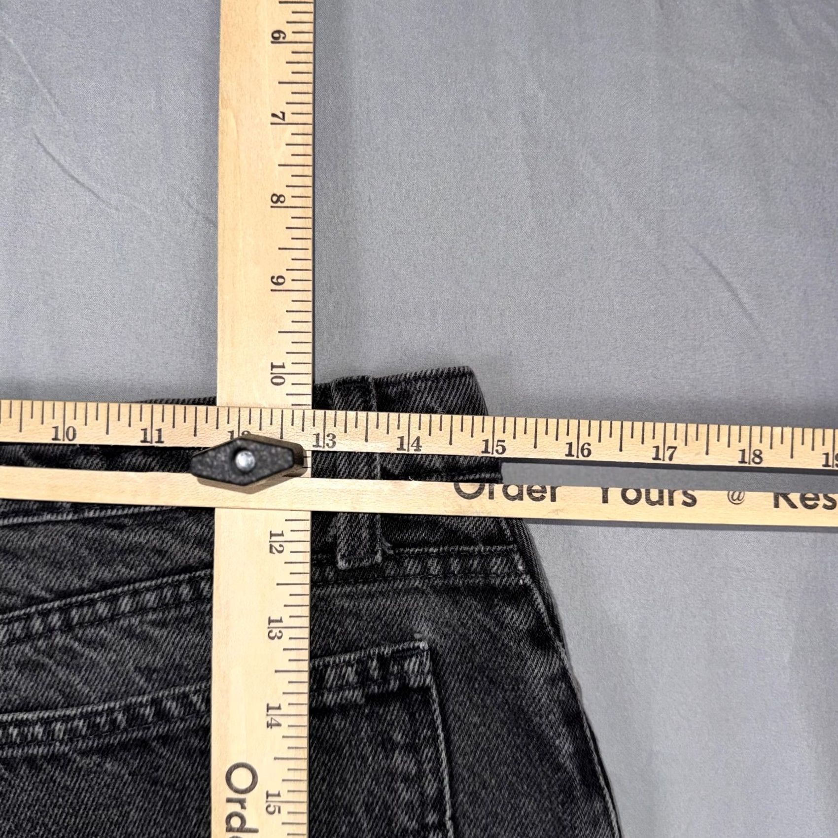 Anchor Blue VINTAGE Anchor Blue Jeans Loose Fit Charcoal Wash 11/12S Juniors 5-Pocket Denim Relaxed Straight Womens Size 32" / US 10 / IT 46 - 7 Thumbnail