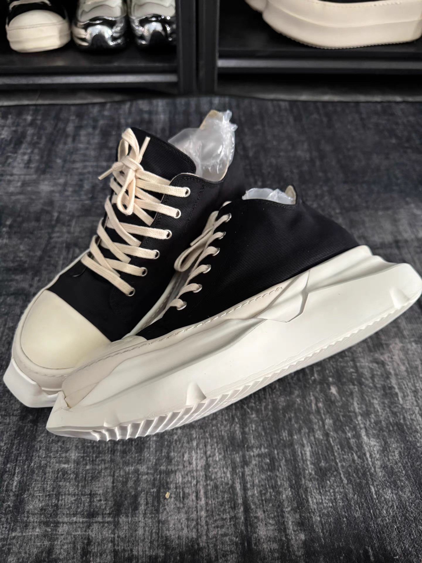 Rick Owens Rick Owens Tank Sole Big Converse Size US 10 / EU 43 - 1 Thumbnail