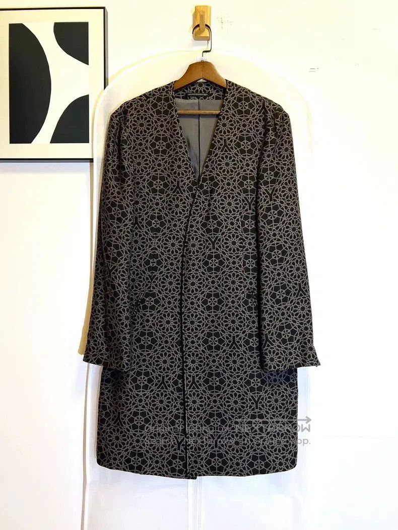 Yohji Yamamoto Yohji Yamamoto Printed Kimono Coat. Size US XS / EU 42 / 0 - 2 Thumbnail