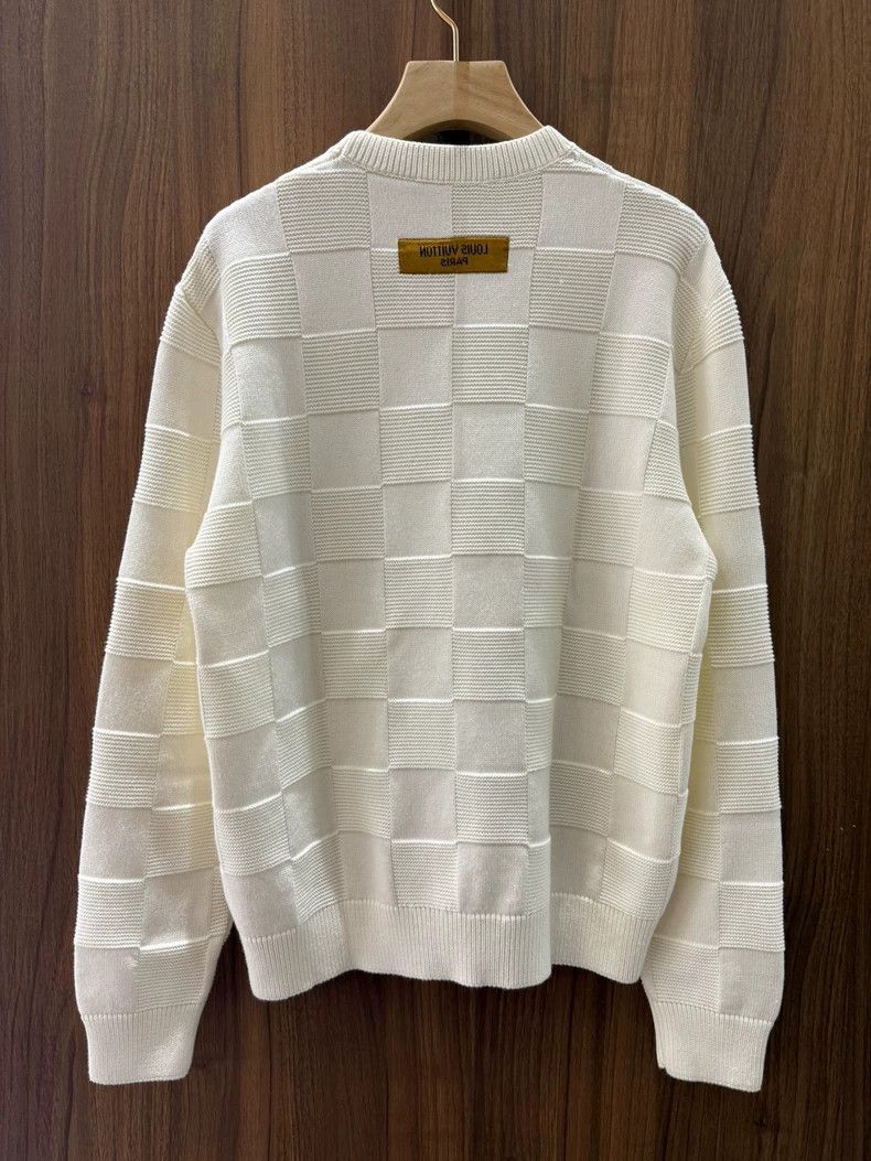 Louis Vuitton Louis Vuitton Checkerboard pin sweater Size US S / EU 44-46 / 1 - 2 Thumbnail