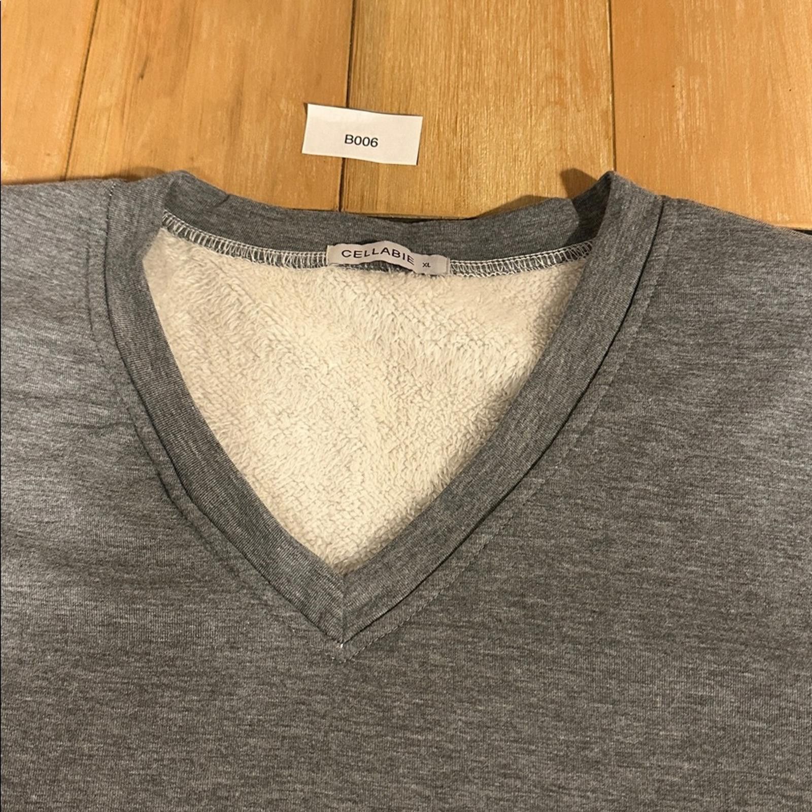 Other Cellabie XL Gray V-Neck Long Sleeve Top Fleece Lined NWOT Size XL / US 12-14 / IT 48-50 - 2 Thumbnail