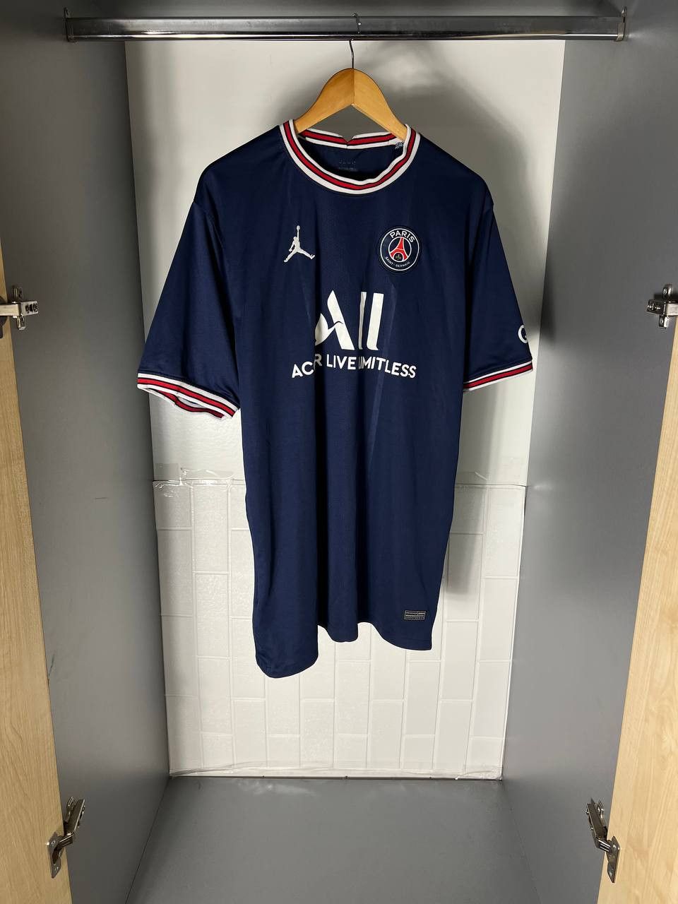 Vintage VERY RARE NIKE JORDAN FC PSG FRANCE SOCCER JERSEY Y2K PARIS Size US XL / EU 56 / 4 - 3 Thumbnail