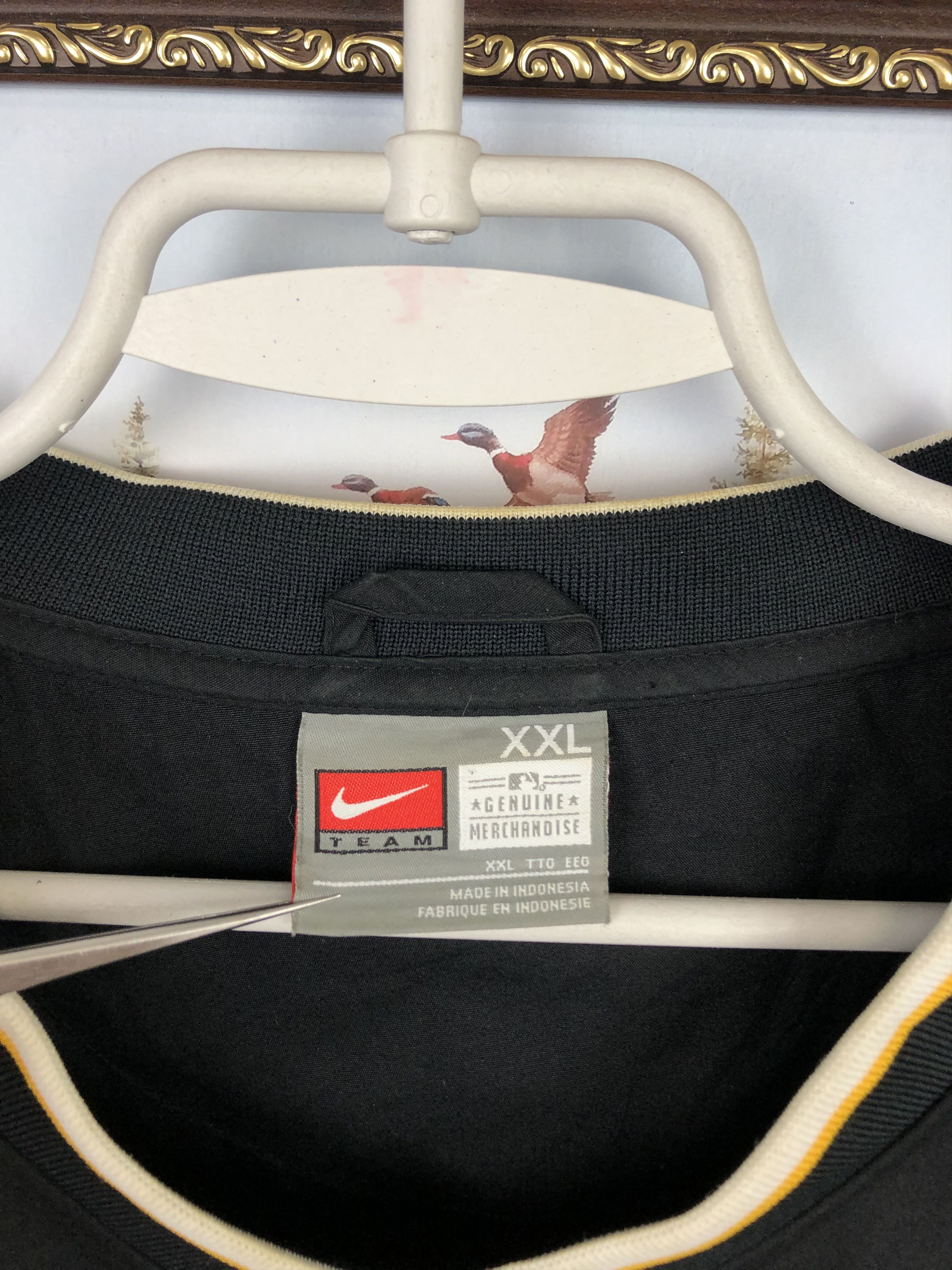 Nike Vintage Nike Pittsburgh Pirates Windbreaker Sweatshirt Size US XXL / EU 58 / 5 - 9 Thumbnail