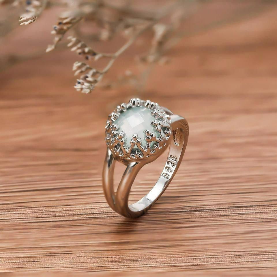 Designer Sterling Silver Vintage Green Peridot Retro Ring - Size 10 Size ONE SIZE - 1 Thumbnail