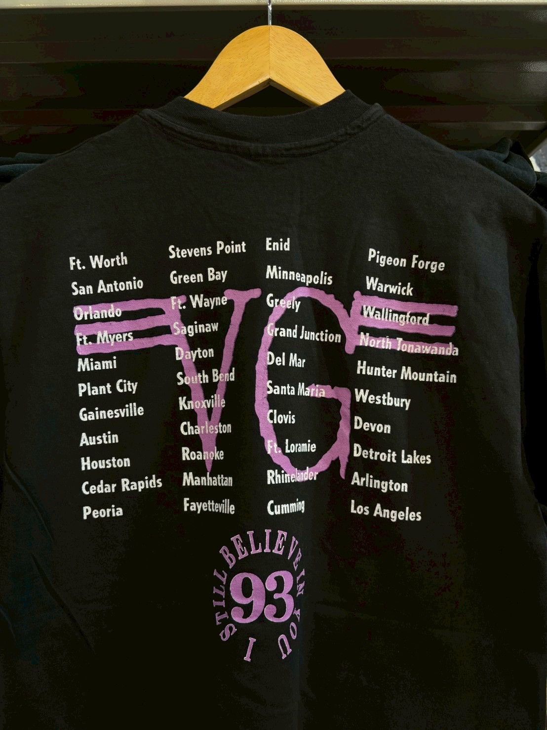 Band Tees Vince Gill 1993 Size US M / EU 48-50 / 2 - 5 Thumbnail