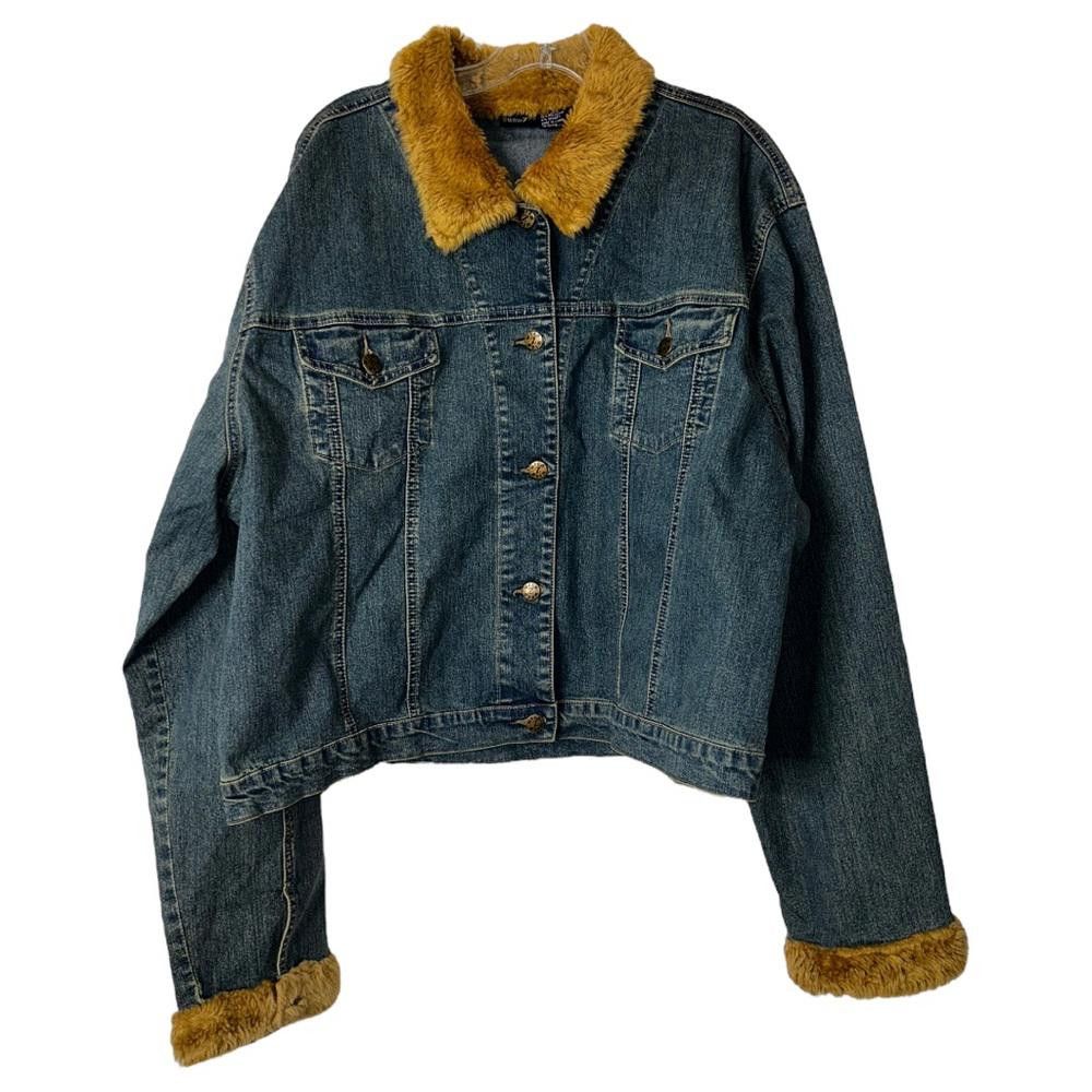Designer Denim Jacket W Faux Fur Size 3X Size 3XL / US 20-22 - 1 Thumbnail