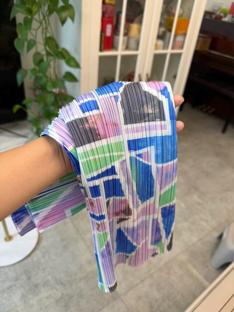 Issey Miyake Issey Miyake size:3 A short-sleeved top with color-blocked Size XS / US 0-2 / IT 36-38 - 5 Thumbnail