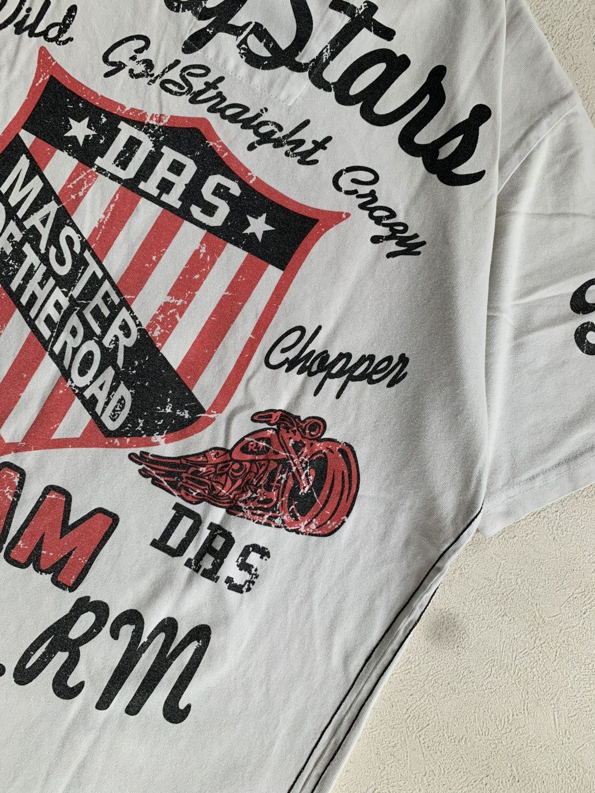 Japanese Brand Y2K Japanese Trade Mark Bone Shake Tee Size US M / EU 48-50 / 2 - 23 Thumbnail
