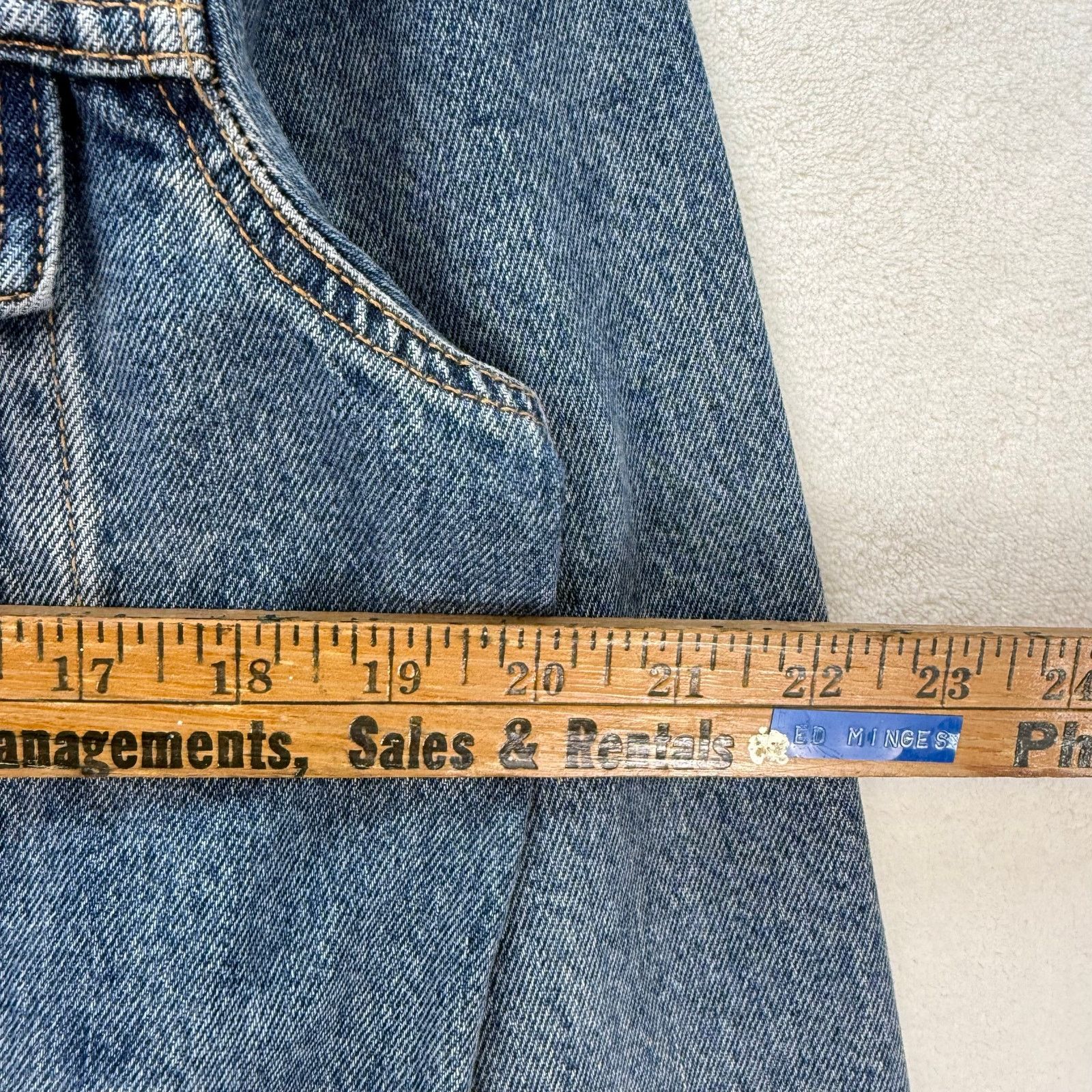 Levi's LEVI'S MEN'S MEDIUM WASH SIZE SMALL TRUCKER JACKET 723340683 Size US S / EU 44-46 / 1 - 4 Thumbnail