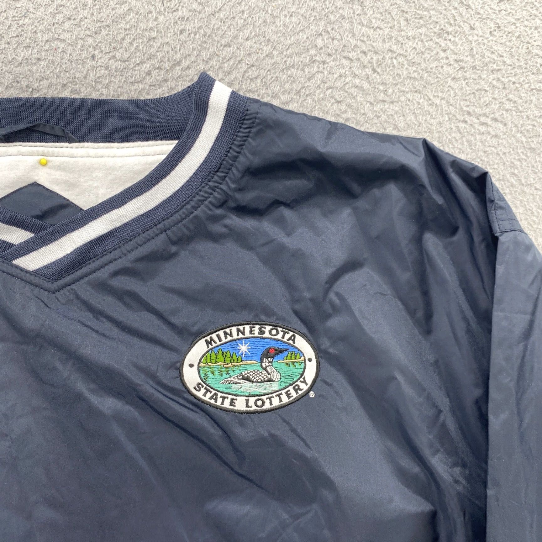 Vintage Minnesota State Lottery Windbreaker V Neck Jacket Men’s XL Size US XL / EU 56 / 4 - 2 Thumbnail
