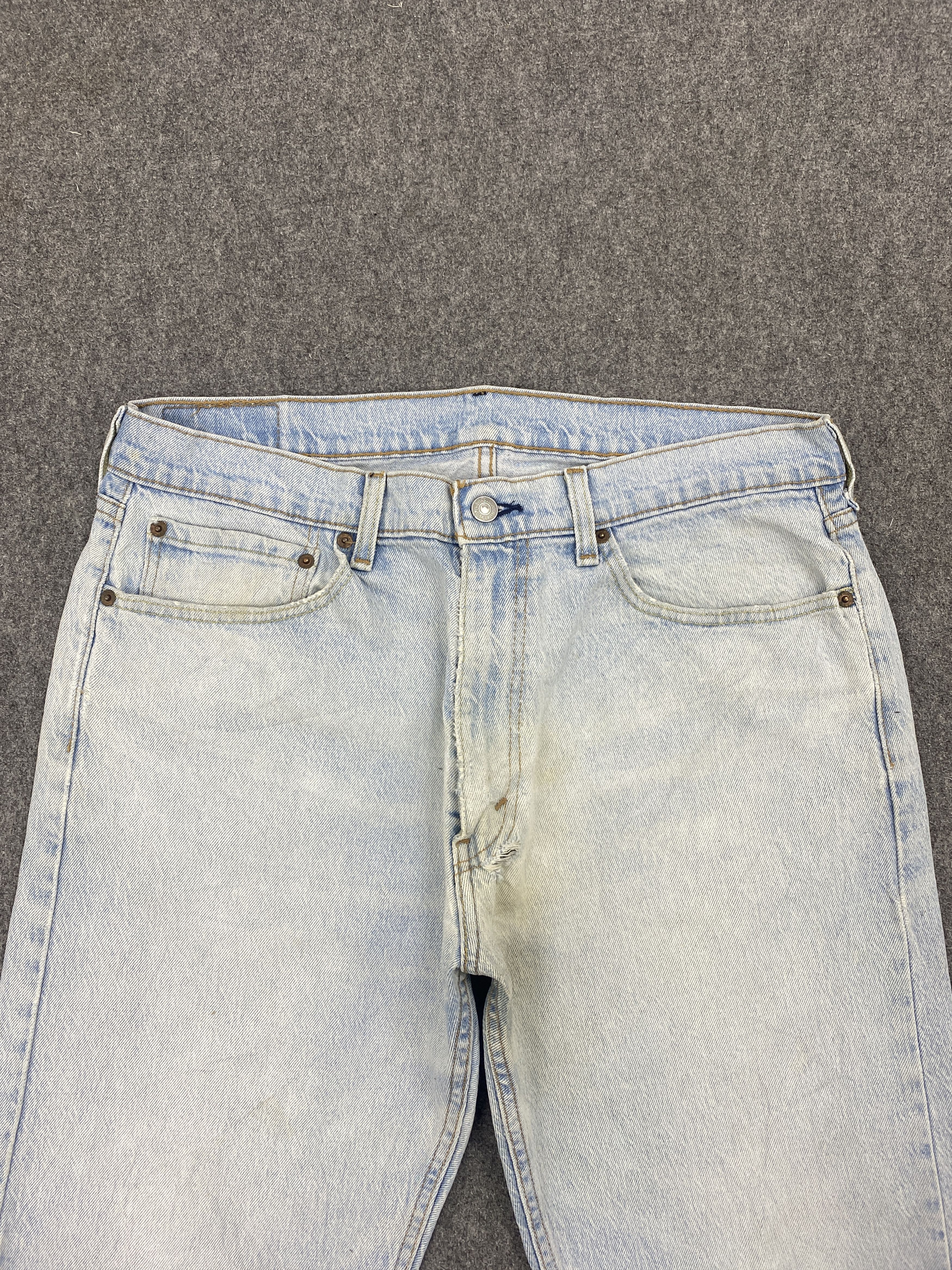 Levi's × Vintage Vintage Levi's 505 Light Washed Stained Jeans DP2653 Size US 34 / EU 50 - 2 Thumbnail