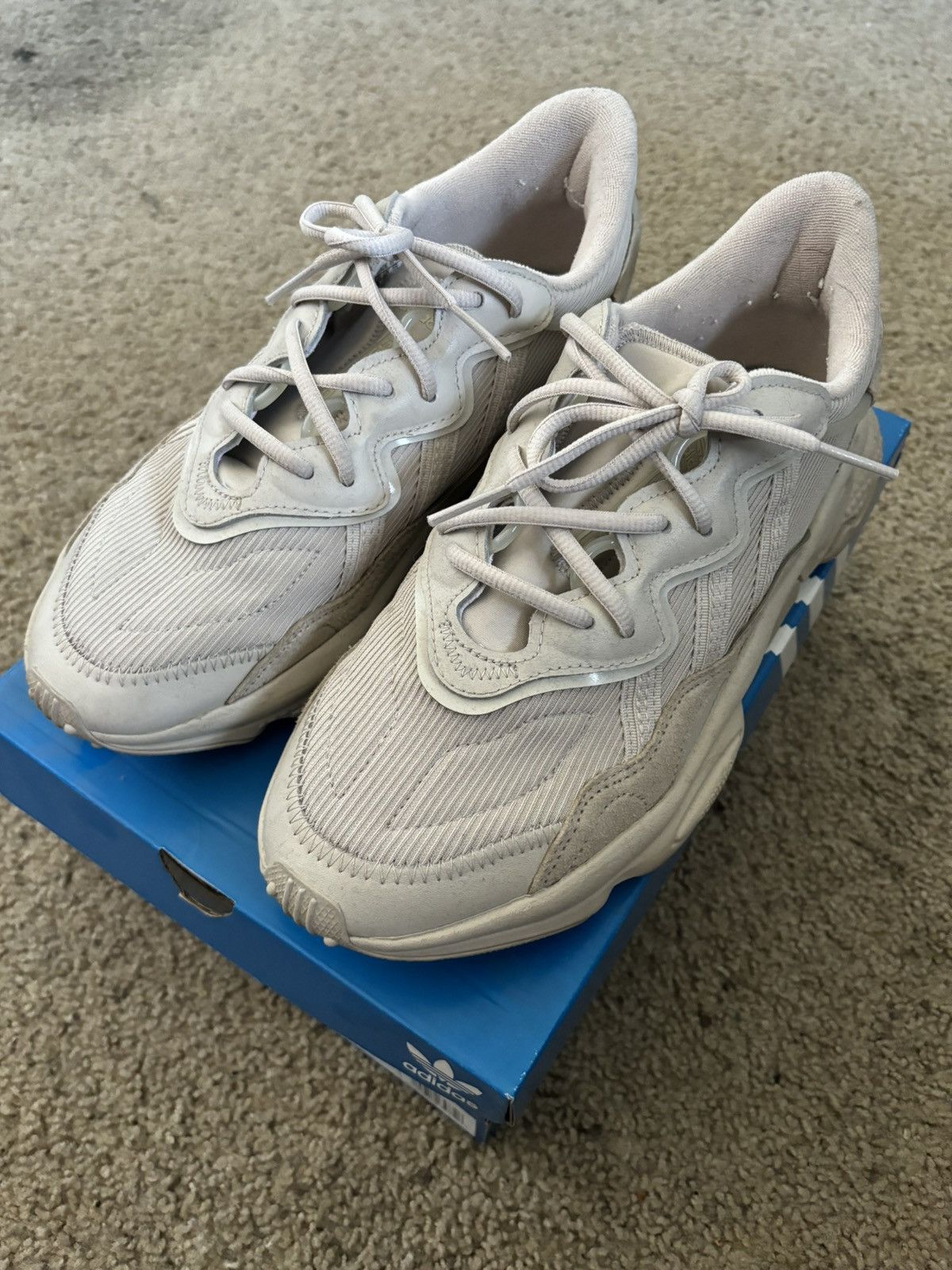 Adidas Adidas Ozweego Size US 9 / EU 42 - 1 Thumbnail