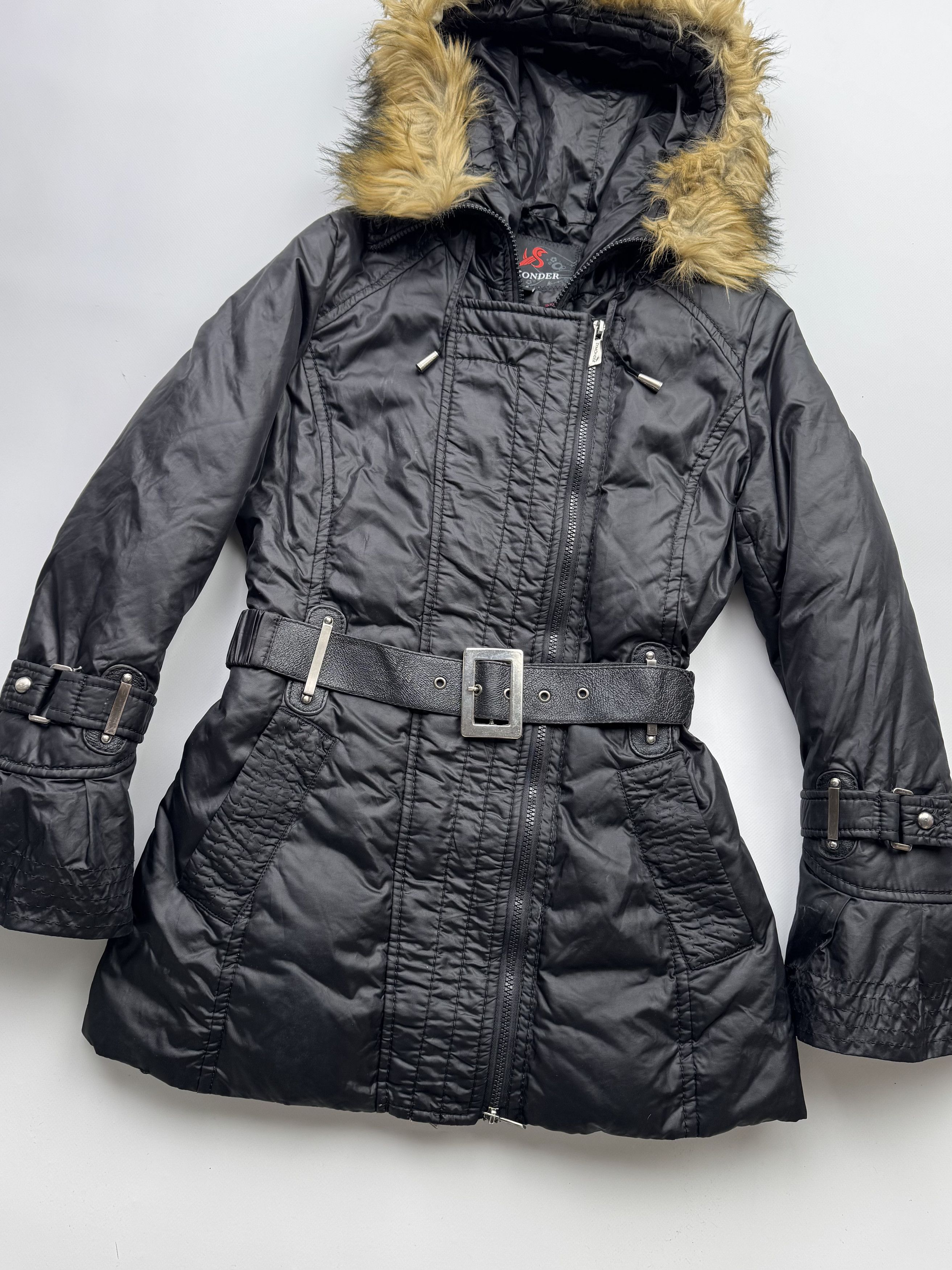 Japanese Brand Vintage Down Puffer Jacket With Faux Fur Hood B206(V152)E2 Size S / US 4 / IT 40 - 2 Thumbnail