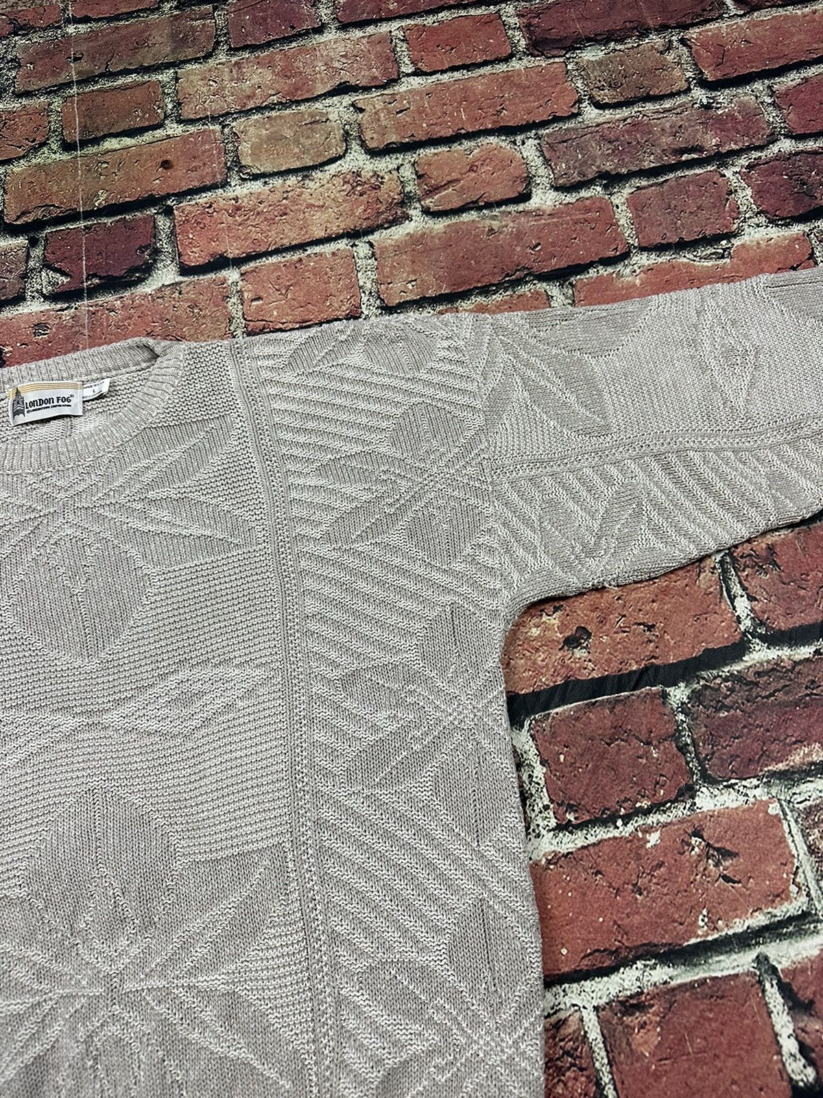 London Fog × Vintage Vintage London Fog Sweater Pullover Snowflake Knit Size US L / EU 52-54 / 3 - 6 Thumbnail