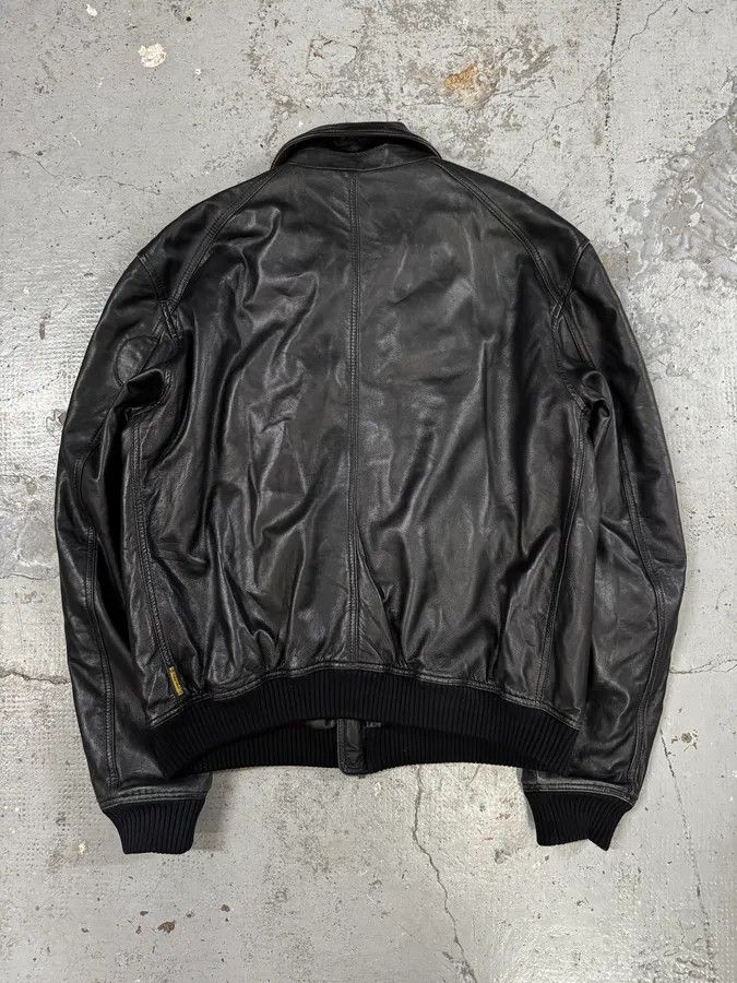 Armani 2000s Armani Black Leather Bomber Jacket Size US M / EU 48-50 / 2 - 4 Thumbnail