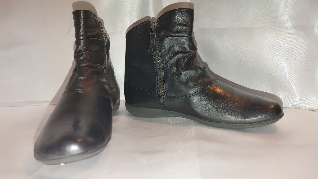 JOSEF SEIBAL Josef Seibel Naly 24 Rouched Soft Leather Booties Size 39 Size US 8.5 / IT 38.5 - 8 Thumbnail
