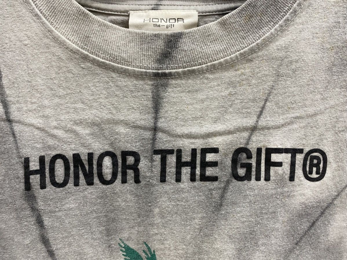 Japanese Brand HONOR THE GIFT TSHIRT Size US L / EU 52-54 / 3 - 4 Thumbnail