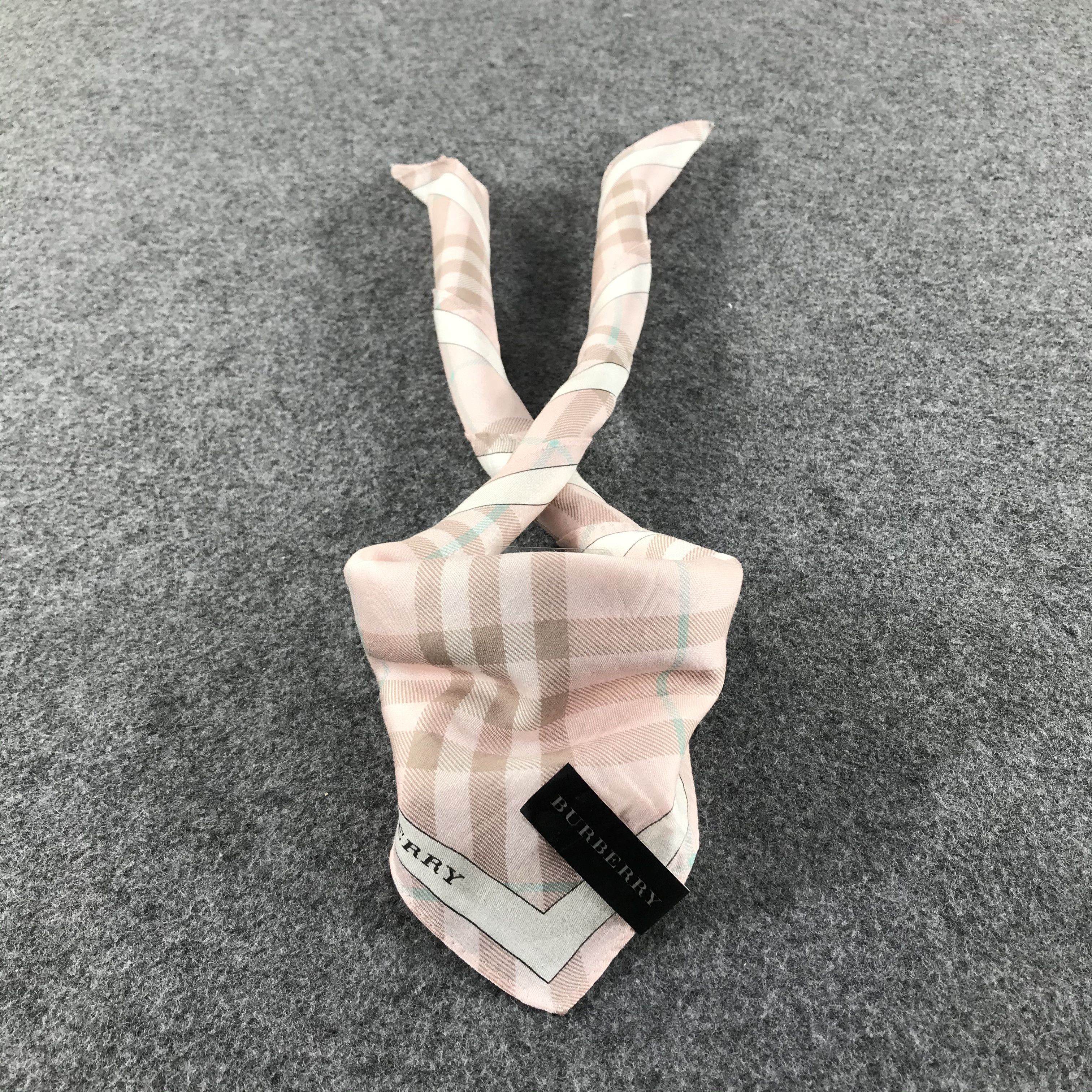 Burberry Burberry Handkerchief Neckerchief Bandana H503 Size ONE SIZE - 2 Thumbnail