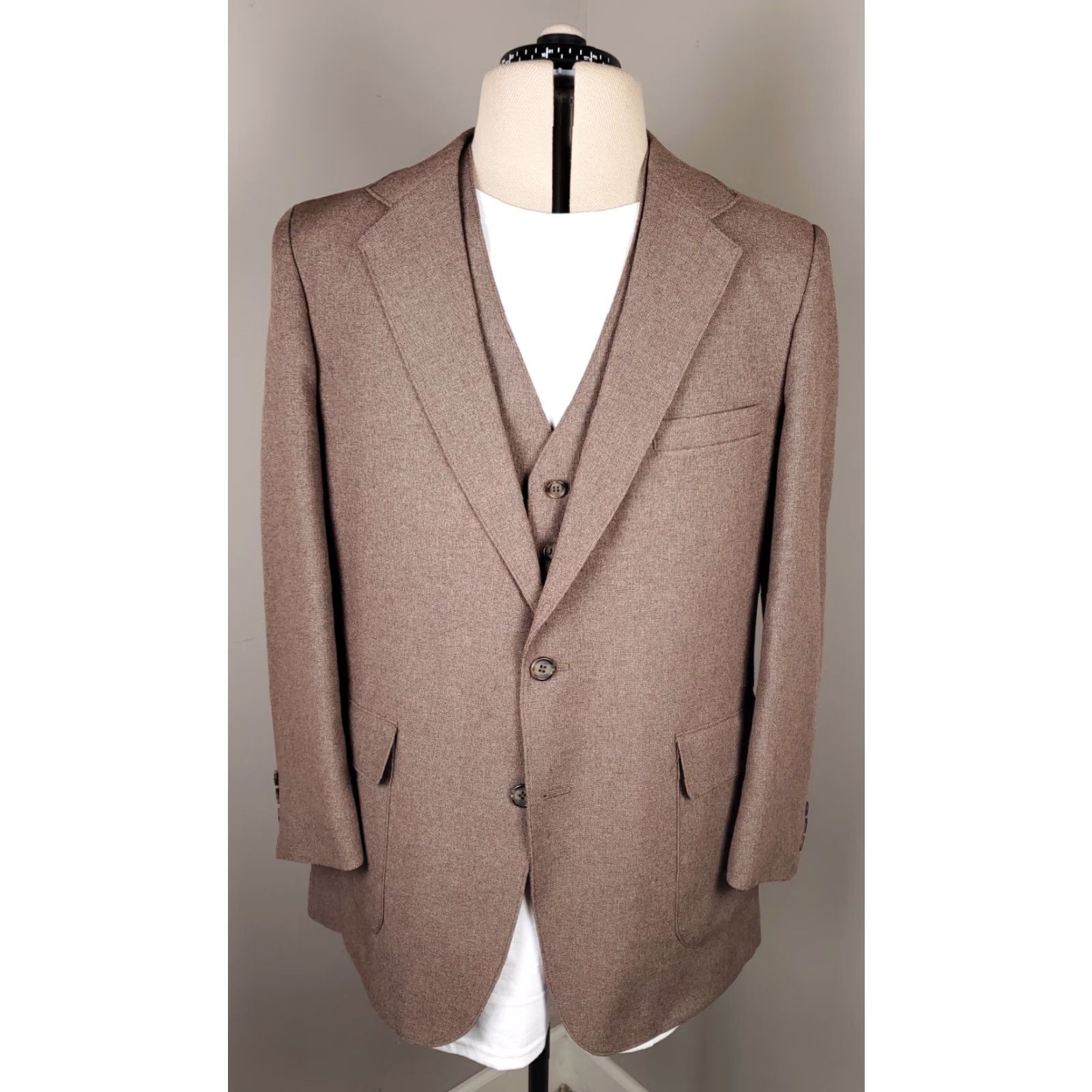Levi's VINTAGE Levi's VTG 70s 80s Action Suit Brown Blazer Vest Leisure Suit Disco Mens 42R Blazer and Vest only Mens Size 42R - 2 Thumbnail
