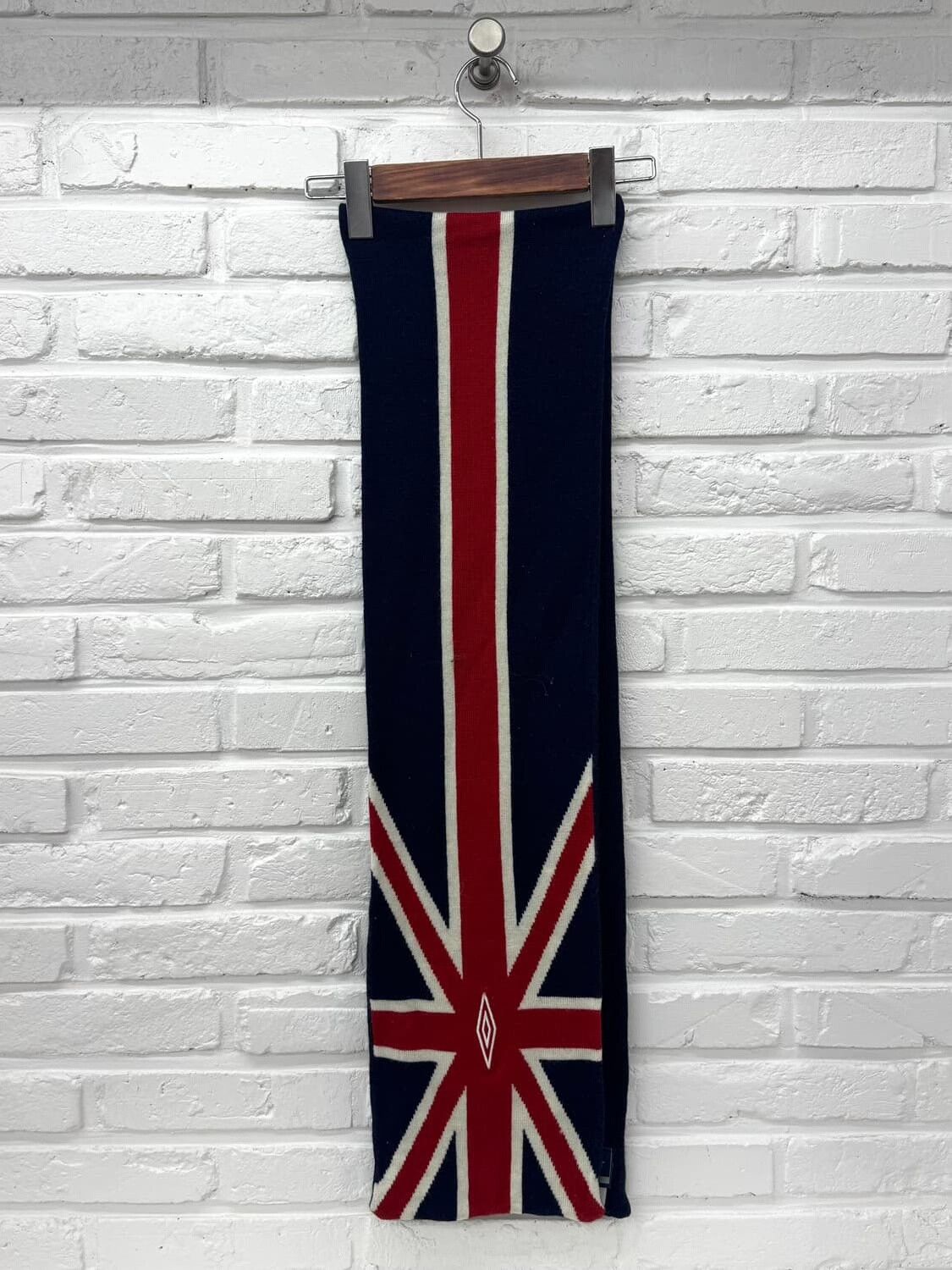 Umbro Umbro Vintage England Pattern Scarf Size ONE SIZE - 1 Thumbnail