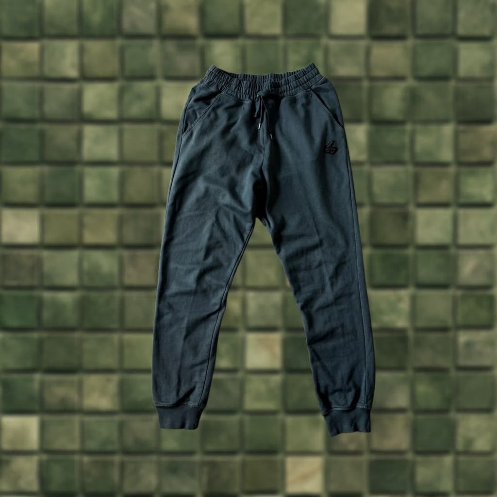 Vivienne Westwood VIVIENNE WESTWOOD Anglomania Joggers Men’s Classic Green S Pants Casual Logo Embroidered 90s VW Size US 33 - 1 Thumbnail