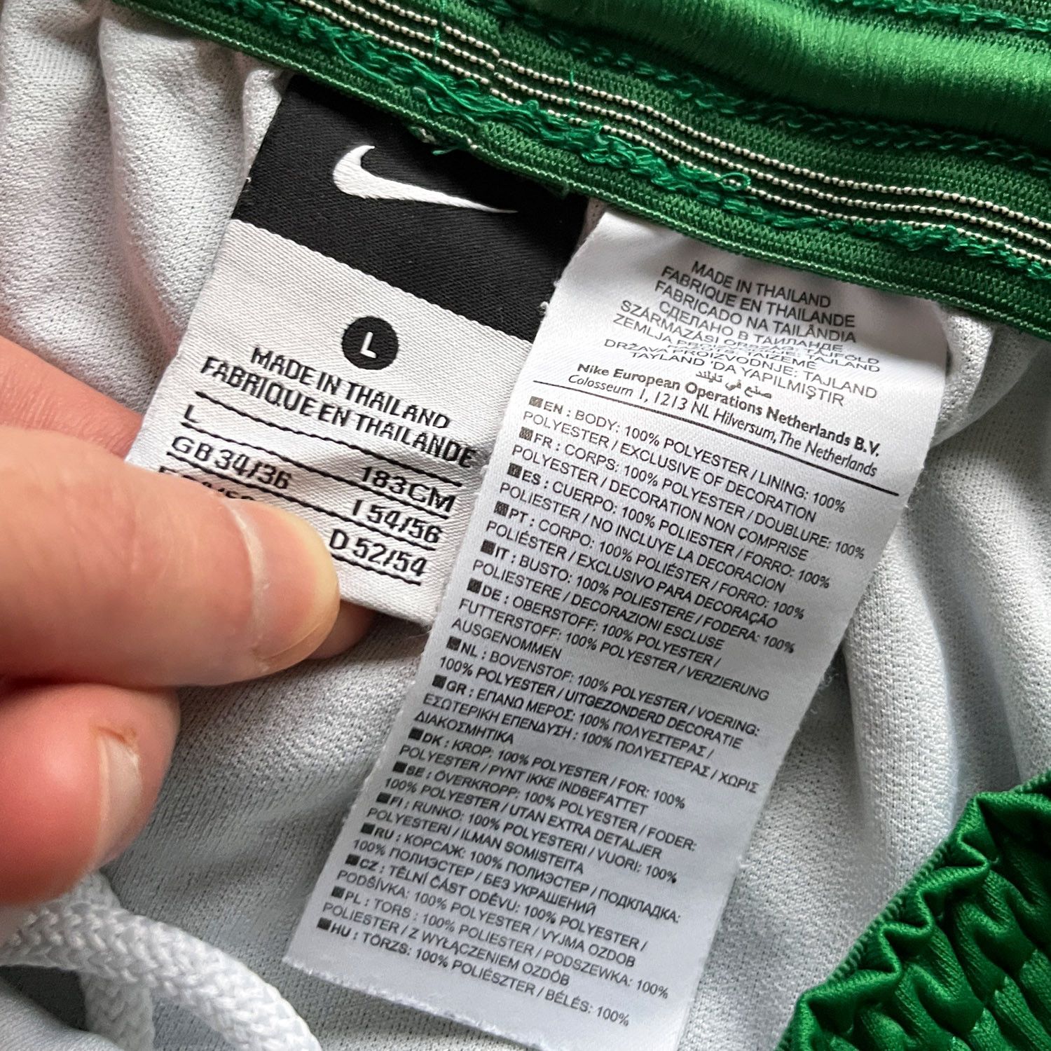 Nike Featherlight Swoosh Shorts in Fresh Green Size US 34 / EU 50 - 5 Thumbnail