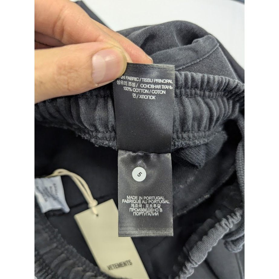Vetements o1rshd1 Sweatpants & Joggers in Black Size US 30 / EU 46 - 20 Thumbnail