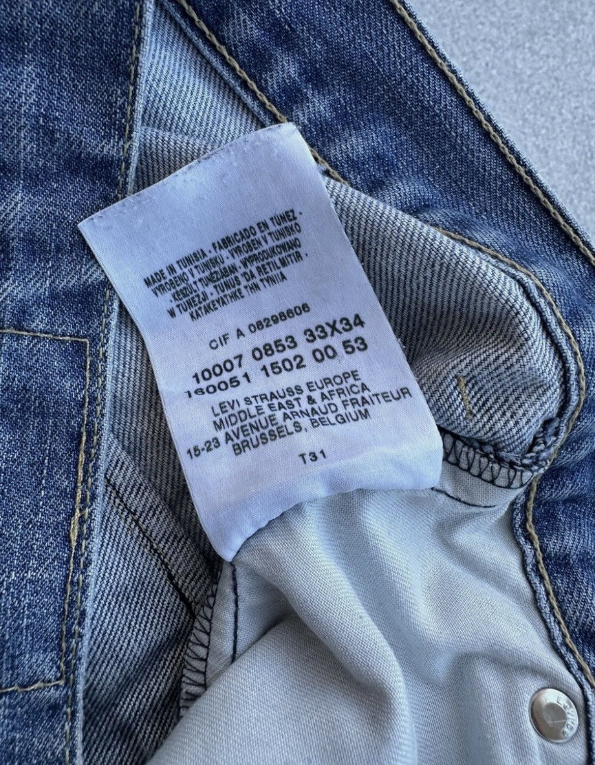 Levi's Vintage Levi’s 502Loose Fit Engineered Flared JeansY2K Denim Size US 33 - 8 Thumbnail
