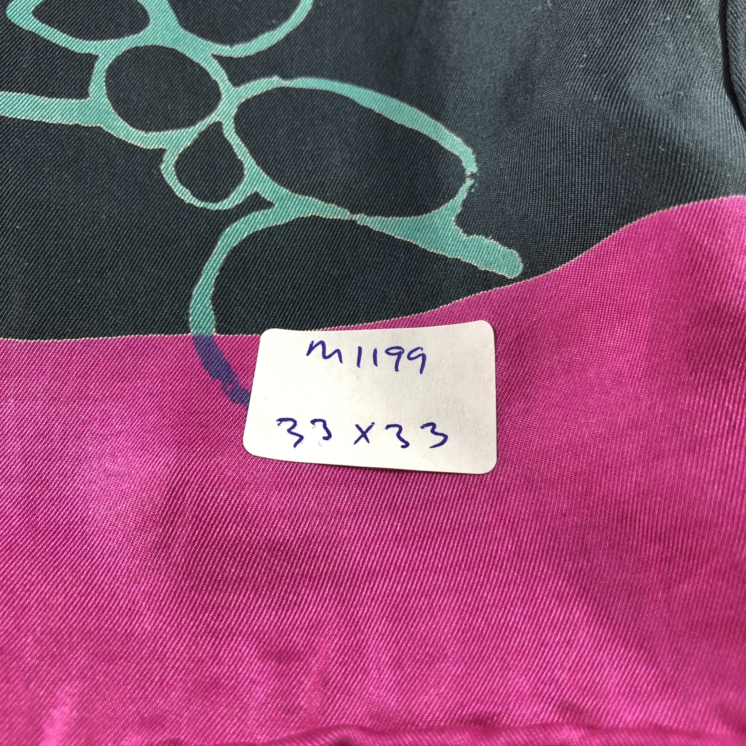 Japanese Brand Vintage Luxury Design Abstract Silk Scarf M1199 Size ONE SIZE - 7 Thumbnail