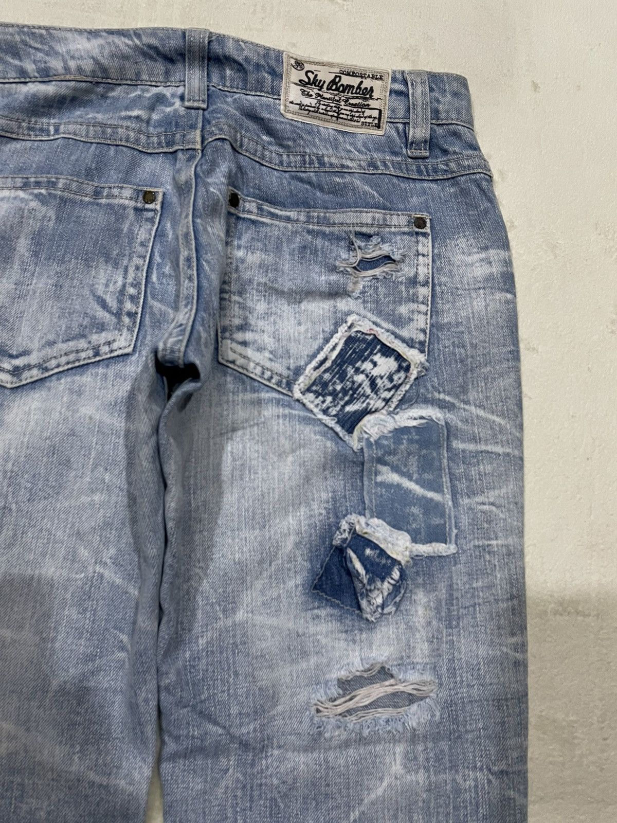 Japanese Brand Vintage Sky Bomber faded distress riped denim jeans Size US 30 / EU 46 - 16 Thumbnail