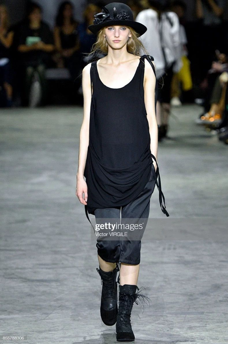 Ann Demeulemeester Ann Demeulemeester Women's T-shirt and long skirt Size S / US 4 / IT 40 - 6 Thumbnail