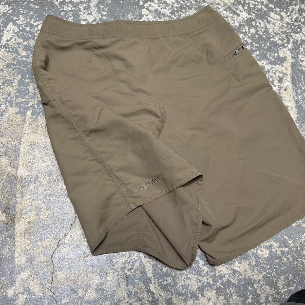 Patagonia Vintage Patagonia Brown Swim Trunks Shorts Jorts Size US 34 / EU 50 - 7 Thumbnail