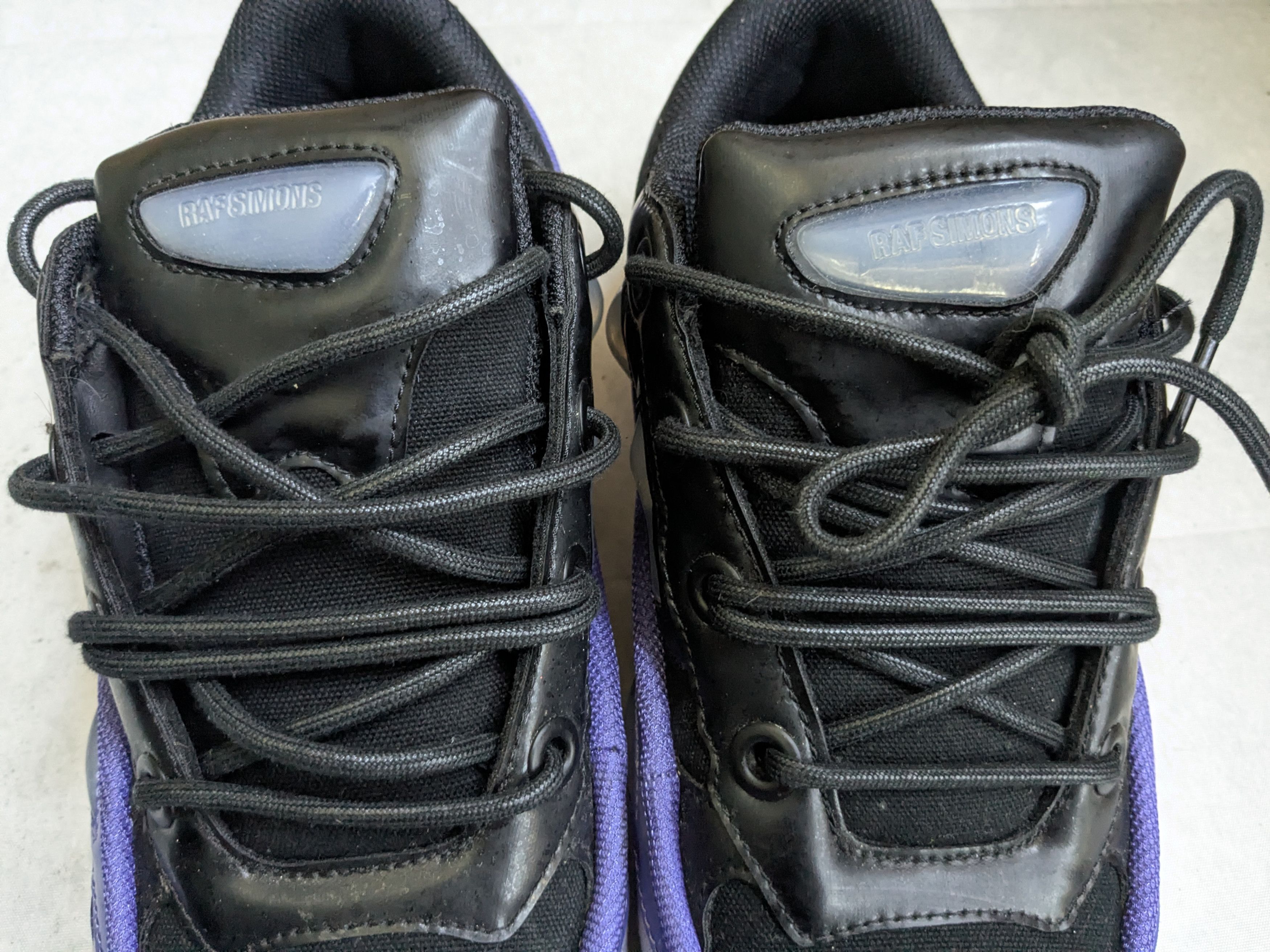 Adidas × Raf Simons Raf simons x adidas ozweego Size US 9.5 / EU 42-43 - 5 Thumbnail
