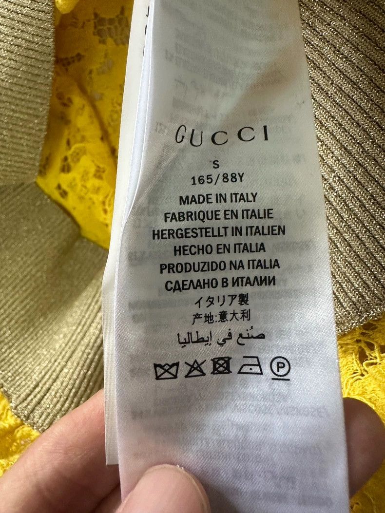 Gucci Gucci Hollow-out lace three-dimensional sequin flying sauce Size US S / EU 44-46 / 1 - 8 Thumbnail
