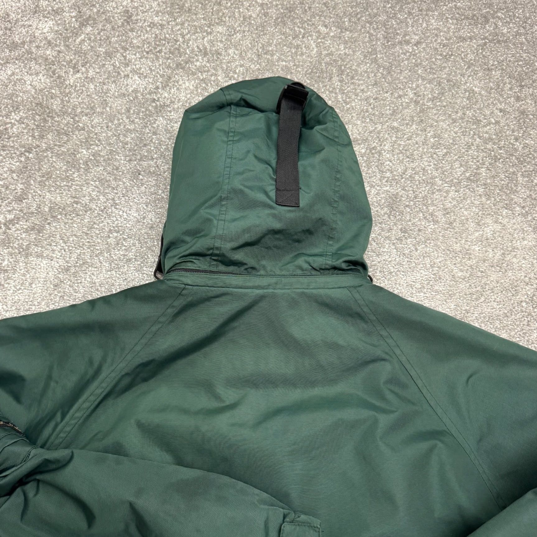 Eddie Bauer VINTAGE Eddie Bauer Parka Jacket Hoodie Mens M Green Nylon Outdoor 90s Size US M / EU 48-50 / 2 - 4 Thumbnail