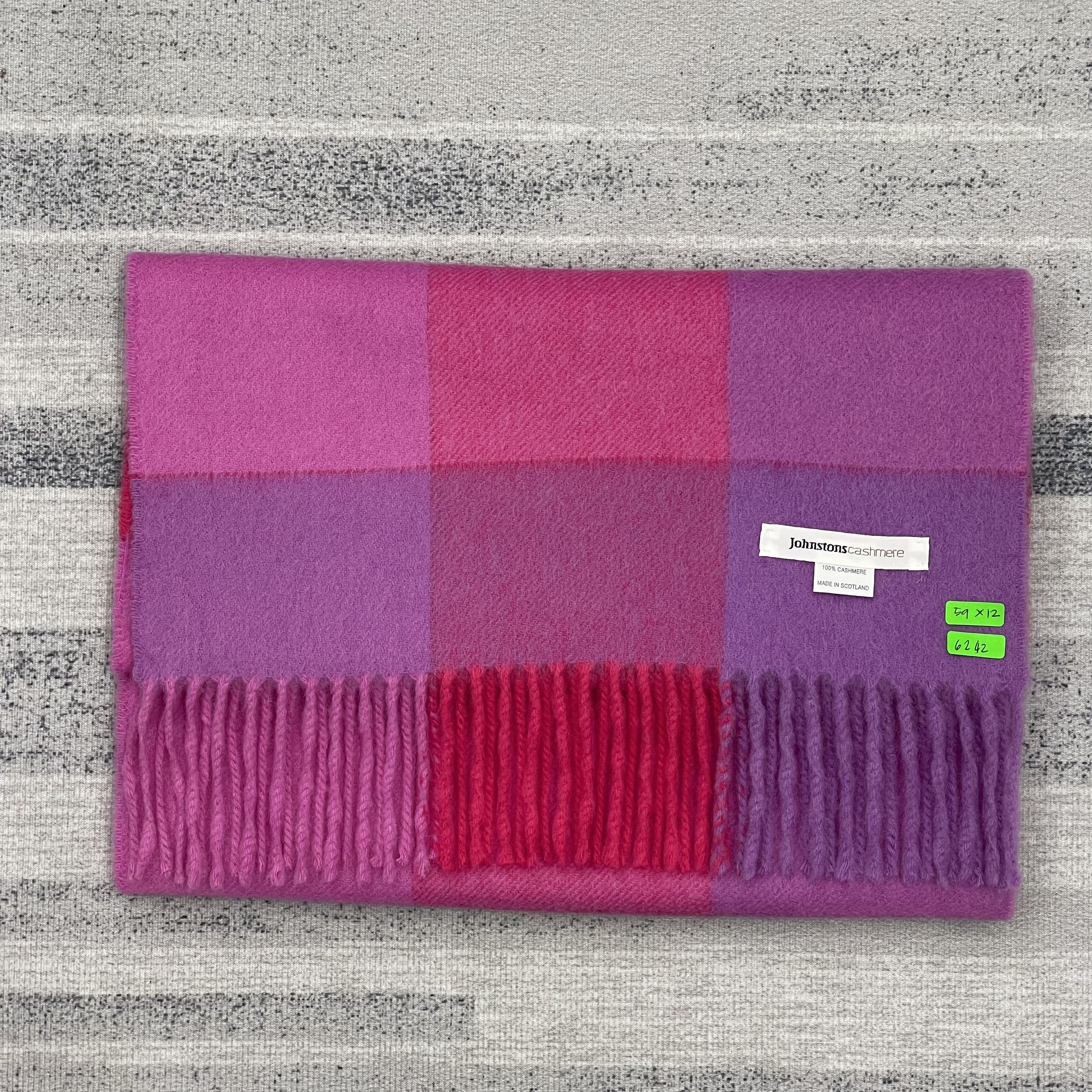 Johnstons Of Elgin Johnstons Of Elgin Cashmere Scarf / Muffler - 6242 Size ONE SIZE - 8 Thumbnail