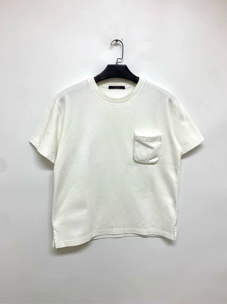 Louis Vuitton LV Logo Short Sleeve Shirt in White - dmc Size US M / EU 48-50 / 2 - 1 Thumbnail