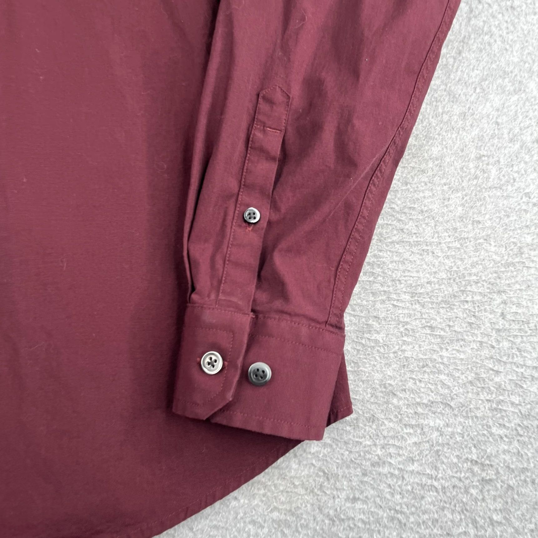 Express Express Shirt Mens Medium Burgundy Fitted Button-Up Long Sleeve Casual Slim- Fit 1MX Size US M / EU 48-50 / 2 - 2 Thumbnail