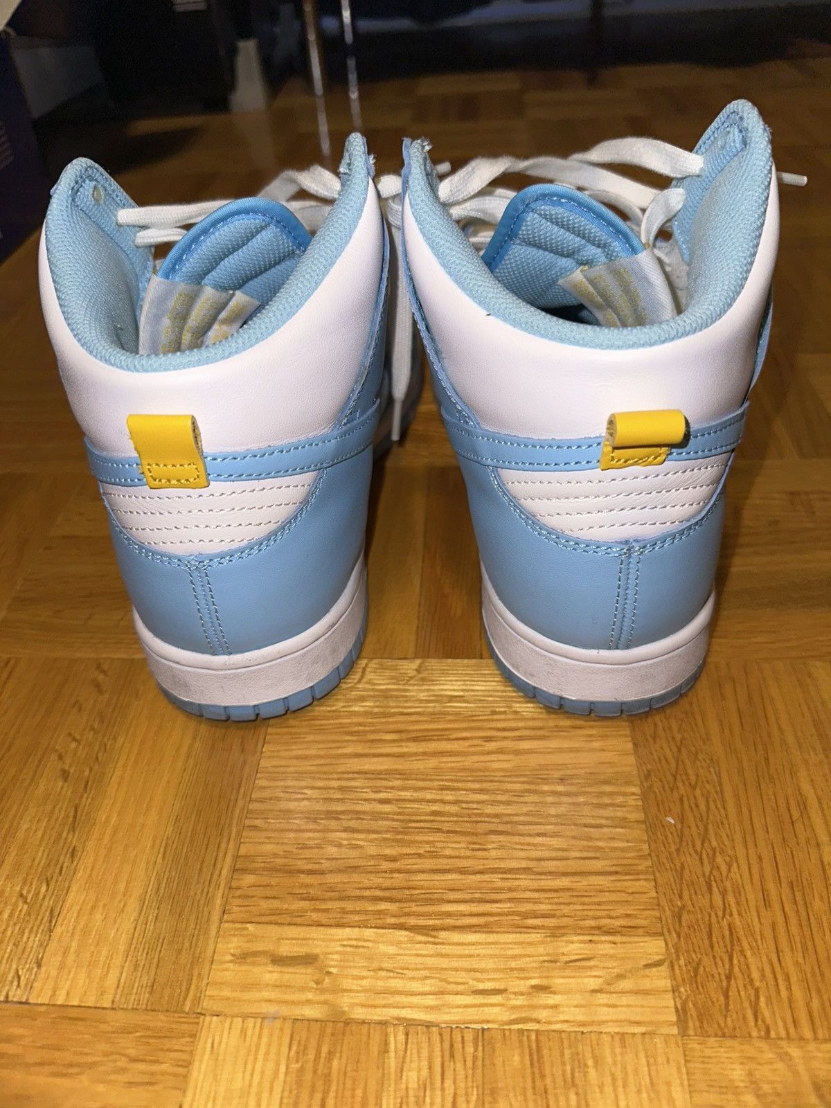Nike Nike Jordan 1 North Carolina High Top Size US 10 / EU 43 - 2 Thumbnail
