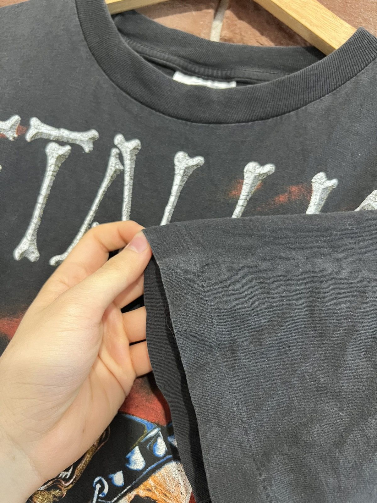 Band Tees Rare Vintage 90s Metallica Load Heavy Metal Band Tshirt Size US XL / EU 56 / 4 - 8 Thumbnail