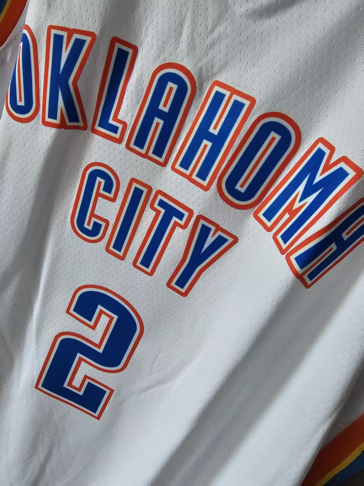 NBA Oklahoma City Thunder 2 Shai Gilgeous-Alexander Jersey White Size US M / EU 48-50 / 2 - 2 Thumbnail