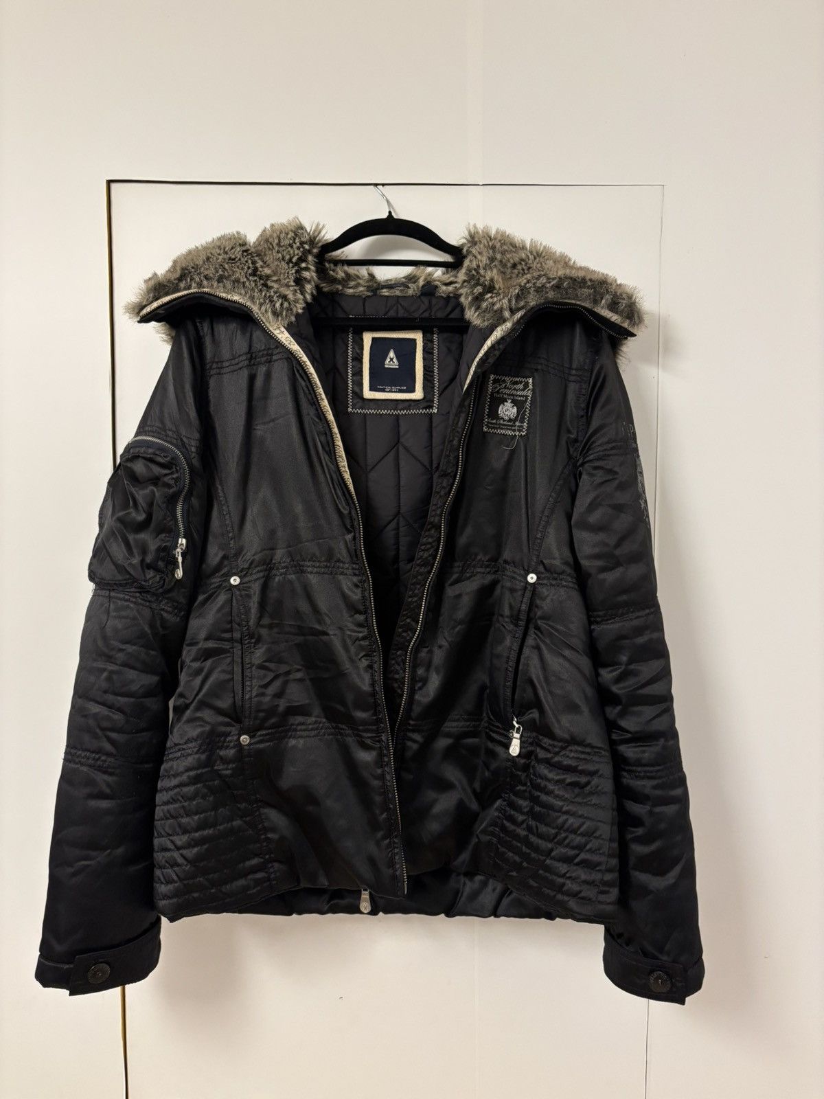 Other Black Puffer Jacket with "Split-Hood" Size US XL / EU 56 / 4 - 1 Thumbnail