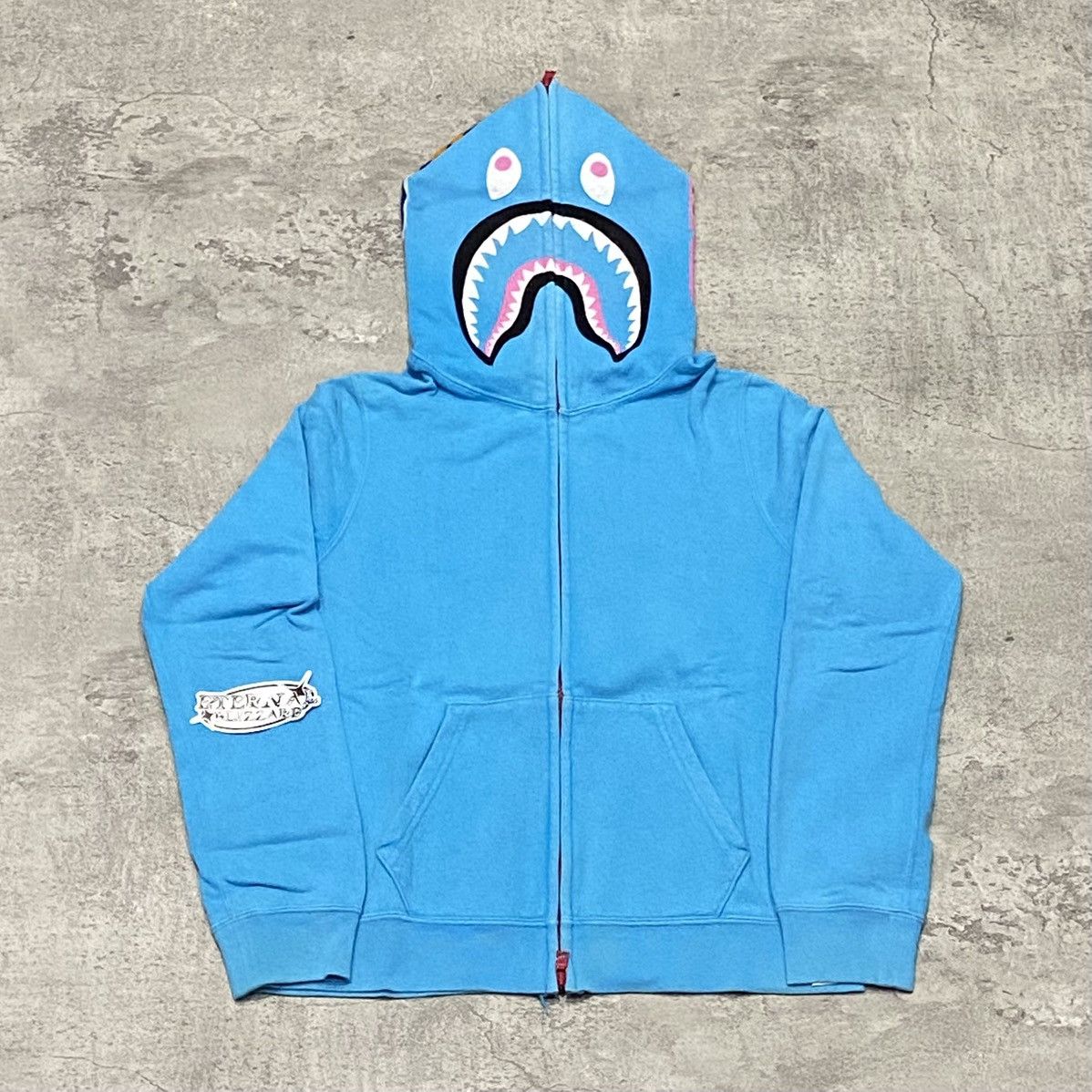 Bape Bape Neon Shark Hoodie Size XS / US 0-2 / IT 36-38 - 1 Thumbnail