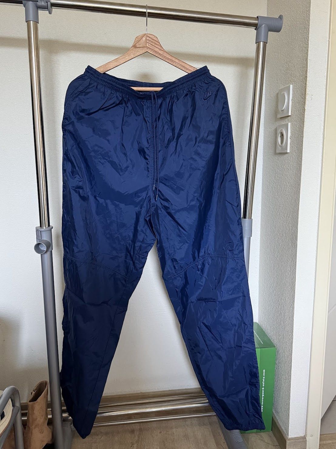 Nike Vintage Nike Nylon Track Pants Navy Blue Y2K Size US 30 / EU 46 - 1 Thumbnail